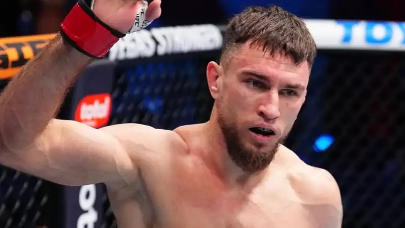 Веретенников проиграл в UFC