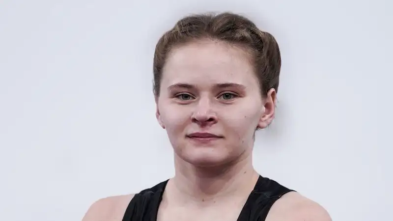 Казахстанская борчиха Хусаинова выиграла "бронзу" чемпионата Азии у кыргызки во Вьетнаме