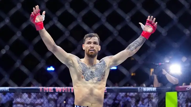 Маурисио Руффи нокаутировал Майкла Чендлера на турнире UFC Freedom 250