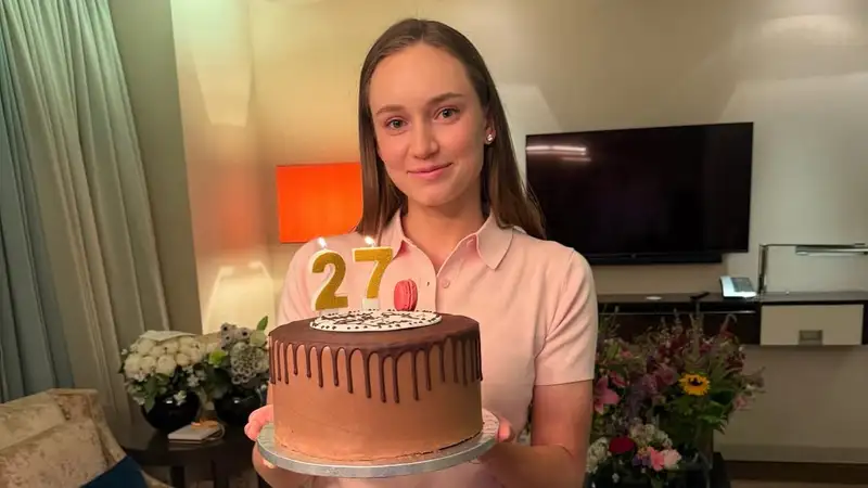Елена Рыбакина