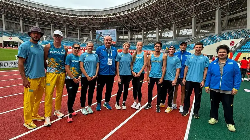 Сборная Казахстана завоевала "золото" на чемпионате Азии по эстафетному бегу в Китае