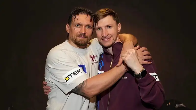 Сергей Лапин объяснил решение Александра Усика отказаться от чемпионских титулов