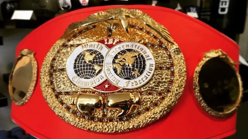 IBF обязала Санчеса и Итауму провести бой за вакантный титул чемпиона мира