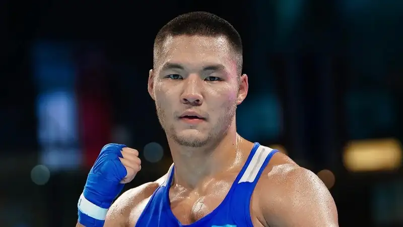 Темирлан Мукатаев финишировал хозяина ринга и пробился в финал ЧА по боксу