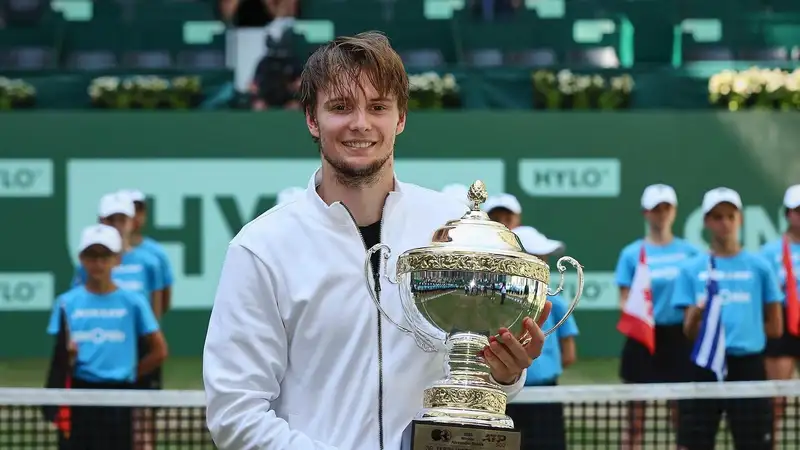 Бублик сохранил своё место в рейтинге ATP после поражения в четвёртом круге "Уимблдона"