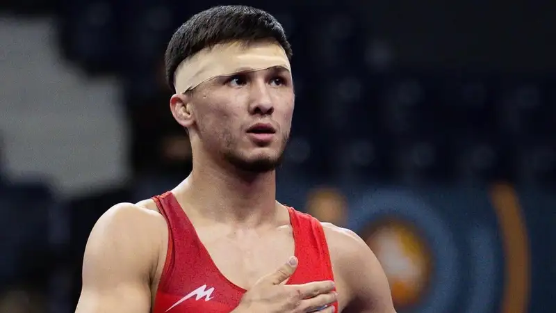 Фидахметов выиграл у Камалиева на рейтинговом турнире по борьбе в Будапеште