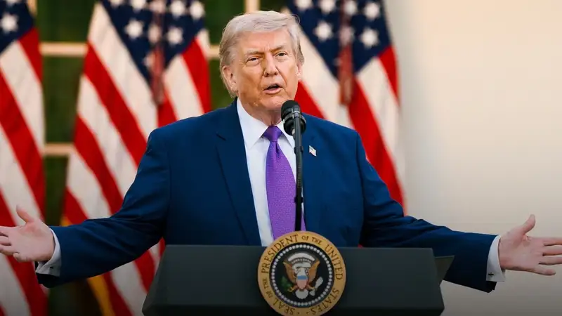 Дональд Трамп 