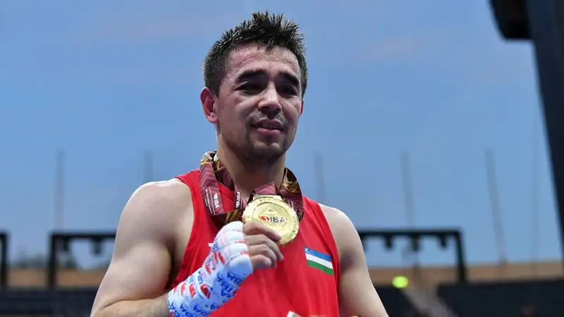 Хасанбой Дусматов с золотой медалью чемпионата мира-2025