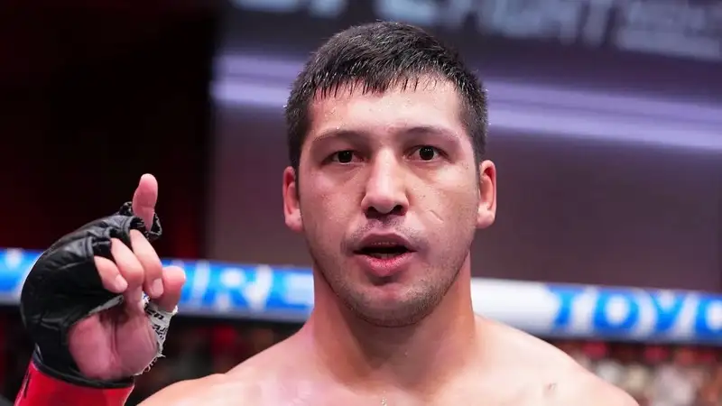 Дияр Нургожай высказался о продлении контракта с UFC после победы нокаутом