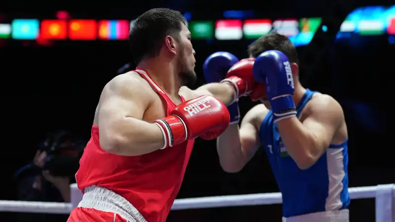 Айбек Оралбай в апреле стал трёхкратным чемпионом Азии