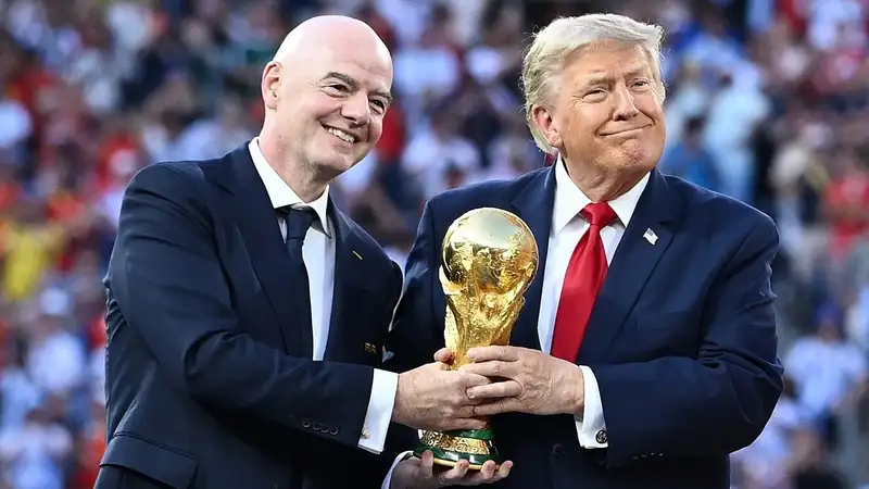 Трамп выступил против ухода Инфантино с поста президента ФИФА
