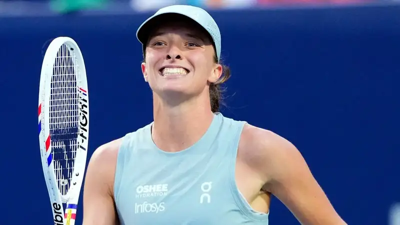 Стали известные две первые полуфиналистки WTA 1000 в Торонто, где играет Елена Рыбакина