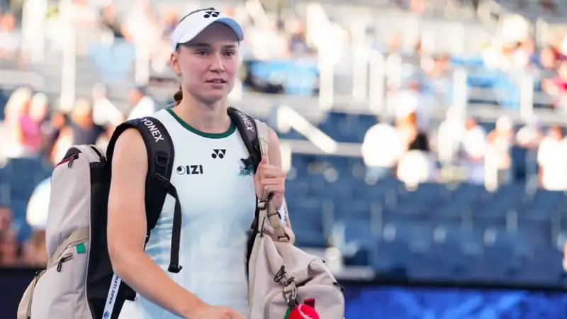 Елена Рыбакина на турнире в Цинциннати
