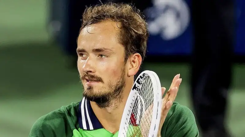 Даниил Медведев сенсационно вылетел во втором круге турнира ATP 250 в Уинстон-Сейлеме