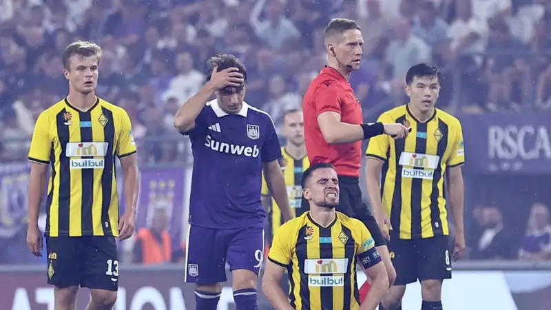 "Выглядел слабо": бельгийское Sporza раскритиковало игру "Кайрата" в матче с "Андерлехтом"