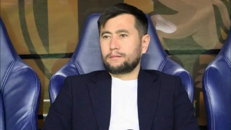 Ринат Алюетов на тренерском месте 
