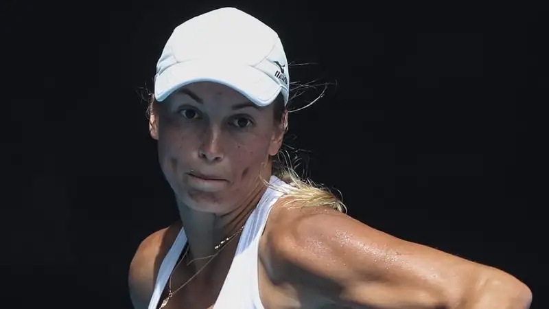 Юлия Путинцева во время тренировки в Мельбурне перед стартом Australian Open