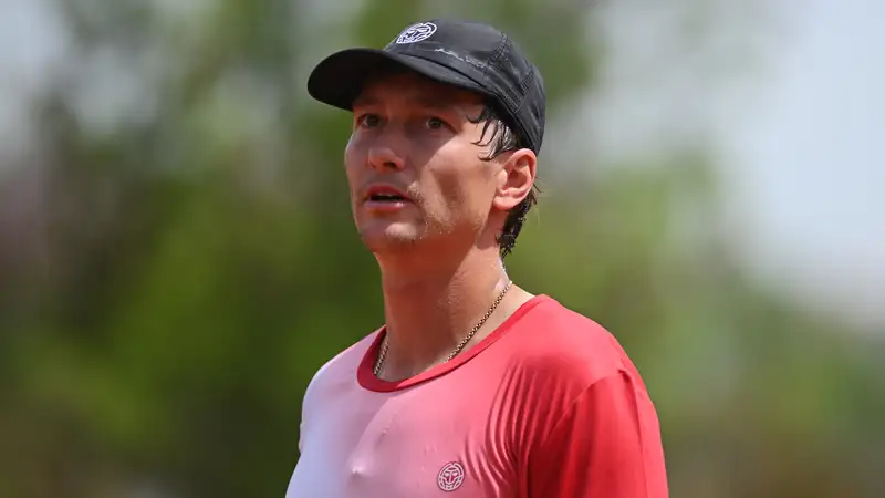 Денис Евсеев на турнире категории ATP Challenger в Шымкенте