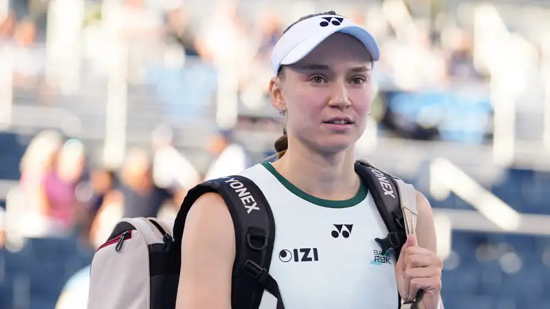 Елена Рыбакина после матча в Цинциннати  