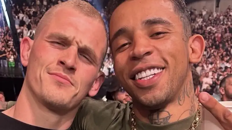Иэн Гэрри и Карлос Пратес на турнире UFC Paris