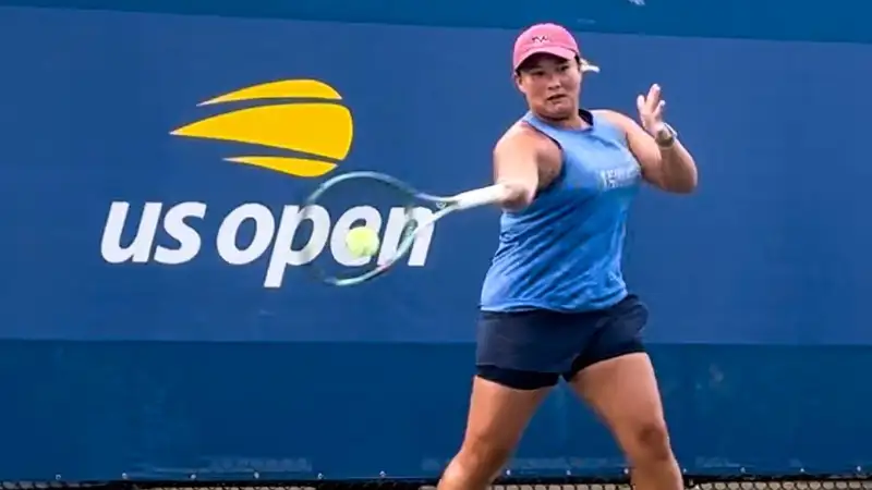 Тара Мур в атаке на US Open