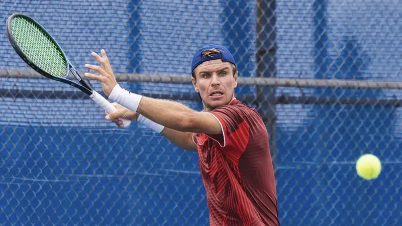 Теннисист Дмитрий Попко на турнире USTA в Южной Калифорнии