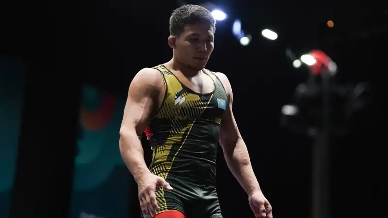 Нуркожа Кайпанов выиграл первую схватку на Азиаде