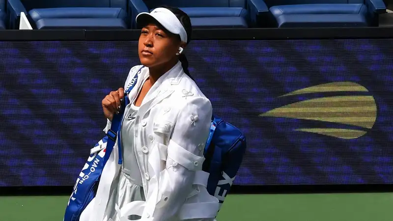 Наоми Осака выходит на корт US Open