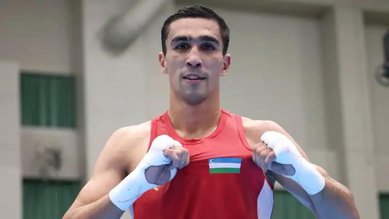 Абдумалик Халоковпосле победы в финале Азиатских игр-2026