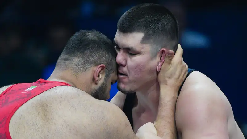 Олжас Сырлыбай