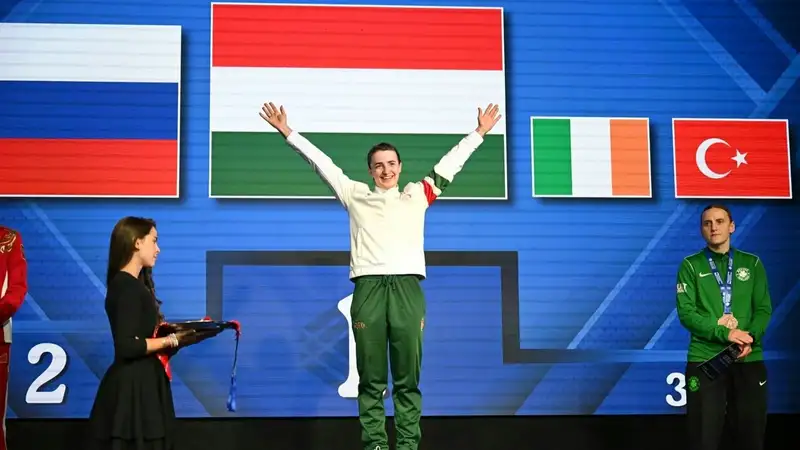 Владислава Кухта на награждении после победы на чемпионате Европы-2026