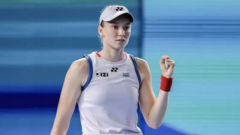 Елена Рыбакина на турнире WTA в Нинбо